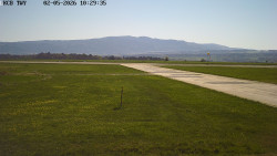 Pojezdová dráha, Runway