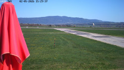 Pojezdová dráha, Runway