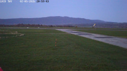 Pojezdová dráha, Runway