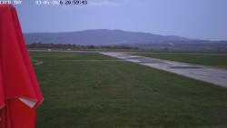 Pojezdová dráha, Runway