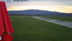 Pojezdová dráha, Runway