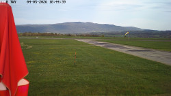 Pojezdová dráha, Runway
