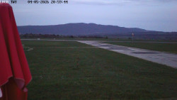 Pojezdová dráha, Runway