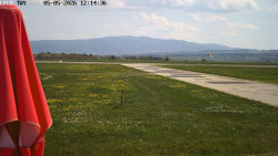 Pojezdová dráha, Runway
