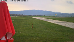Pojezdová dráha, Runway
