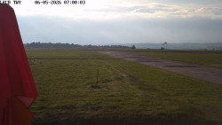 Pojezdová dráha, Runway