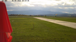 Pojezdová dráha, Runway