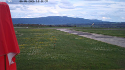 Pojezdová dráha, Runway