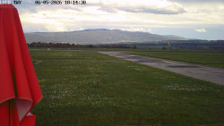 Pojezdová dráha, Runway
