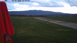 Pojezdová dráha, Runway