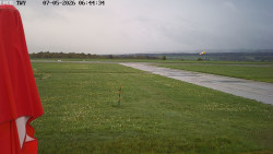 Pojezdová dráha, Runway