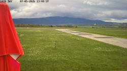 Pojezdová dráha, Runway
