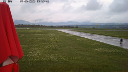 Pojezdová dráha, Runway