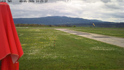 Pojezdová dráha, Runway
