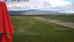 Pojezdová dráha, Runway