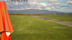 Pojezdová dráha, Runway