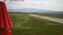 Pojezdová dráha, Runway