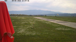 Pojezdová dráha, Runway