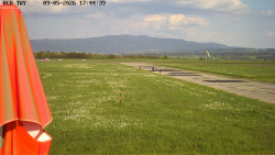 Pojezdová dráha, Runway