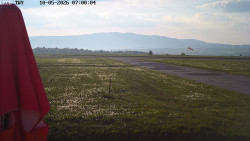 Pojezdová dráha, Runway