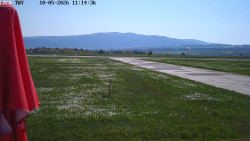 Pojezdová dráha, Runway