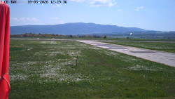Pojezdová dráha, Runway