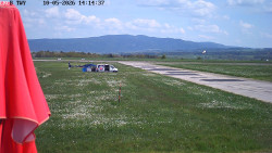 Pojezdová dráha, Runway