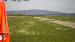 Pojezdová dráha, Runway