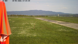 Pojezdová dráha, Runway