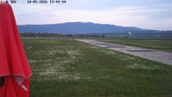 Pojezdová dráha, Runway
