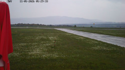 Pojezdová dráha, Runway
