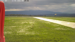 Pojezdová dráha, Runway