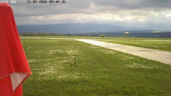 Pojezdová dráha, Runway