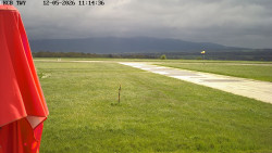 Pojezdová dráha, Runway