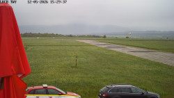 Pojezdová dráha, Runway