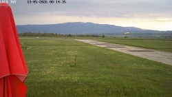 Pojezdová dráha, Runway