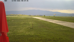 Pojezdová dráha, Runway
