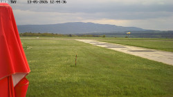 Pojezdová dráha, Runway