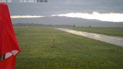Pojezdová dráha, Runway