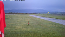 Pojezdová dráha, Runway