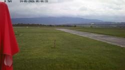 Pojezdová dráha, Runway