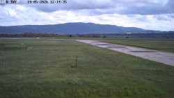 Pojezdová dráha, Runway
