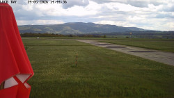 Pojezdová dráha, Runway