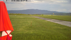 Pojezdová dráha, Runway
