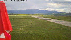 Pojezdová dráha, Runway