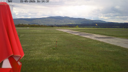 Pojezdová dráha, Runway