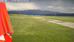 Pojezdová dráha, Runway