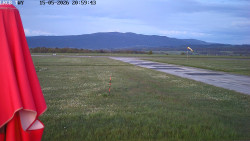 Pojezdová dráha, Runway