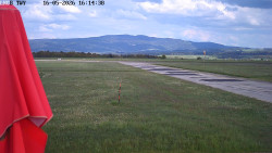 Pojezdová dráha, Runway