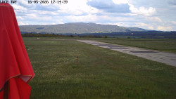 Pojezdová dráha, Runway